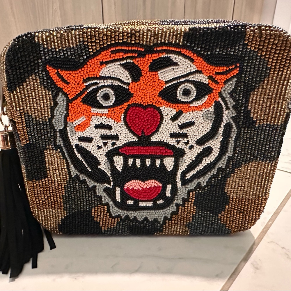 TIANA NY Beaded Tiger Handbag